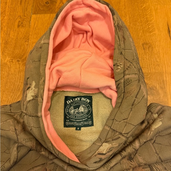 Dairy Boy Pink Camo Hoodie - PRICE FIRM - Picture 4 of 5